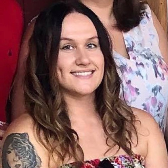 Meet your Posher, Kelly - Picture 1 of 1